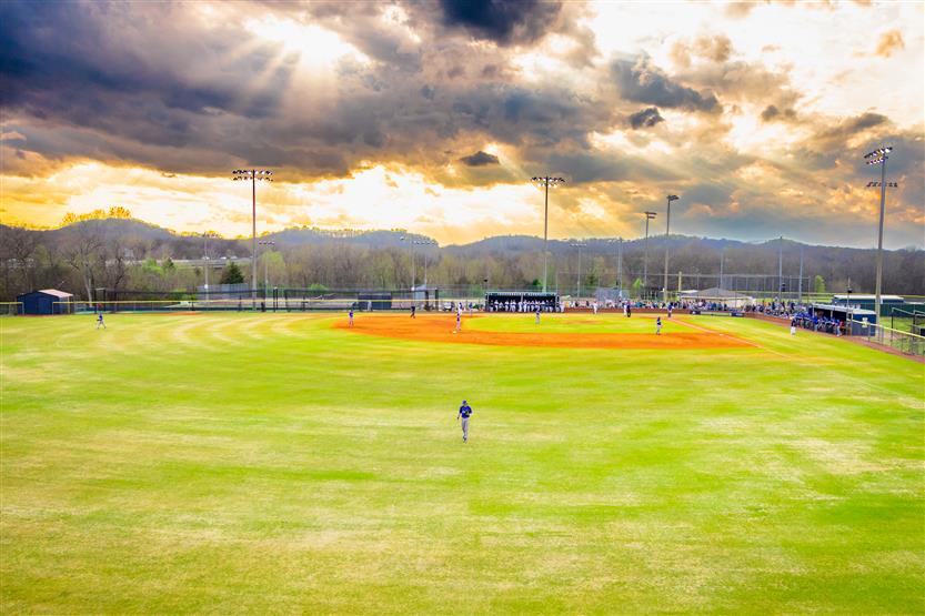 Brentwood High baseball plays Independence High